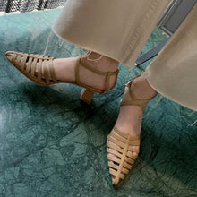 Load image into Gallery viewer, White/Brown Retro Hollow Out Sandals