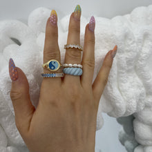 Load image into Gallery viewer, Winter Wonderland Ring