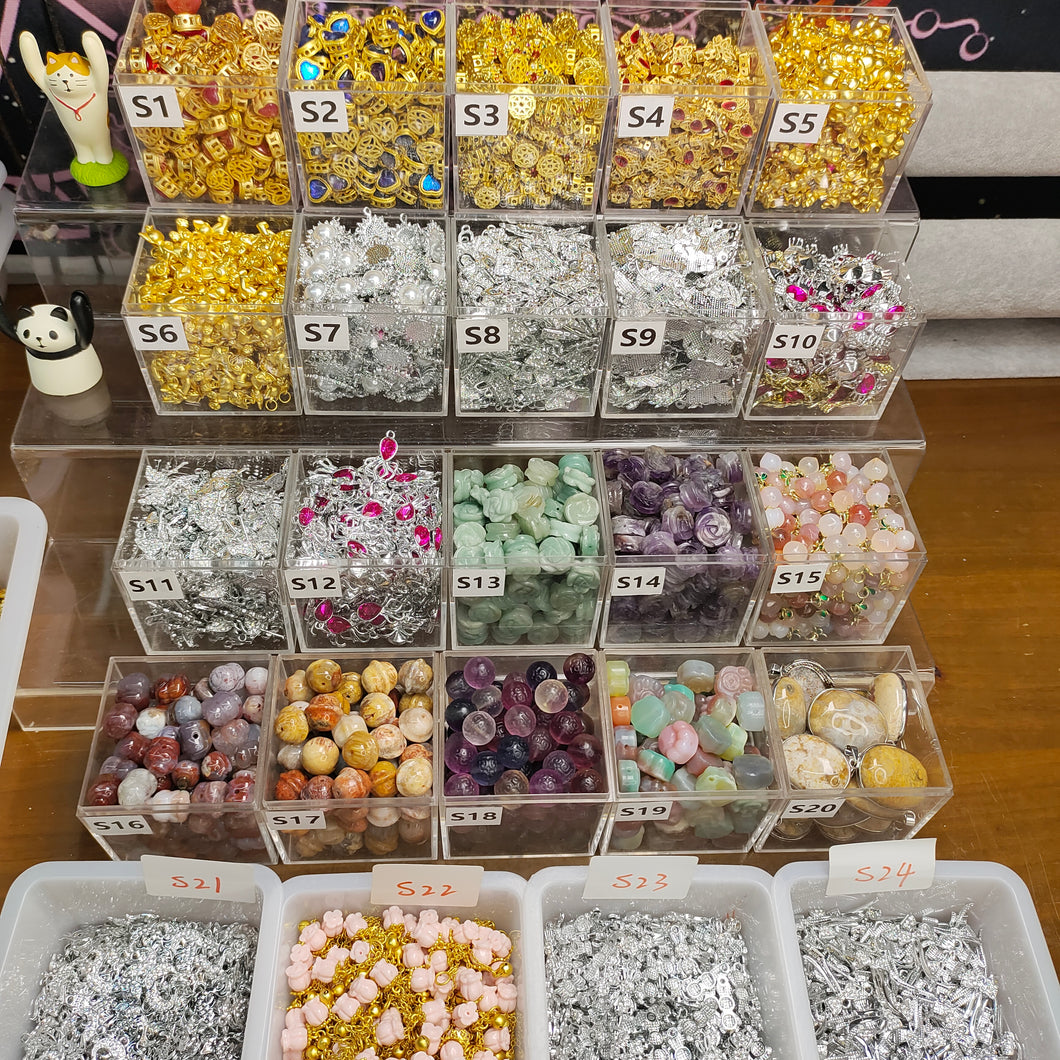 Charm shops hot sale near me