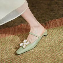Load image into Gallery viewer, White/Green Square Toe Slippers
