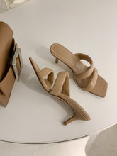 Load image into Gallery viewer, White/Brown/Grey Cut Out Mules
