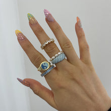 Load image into Gallery viewer, Winter Wonderland Ring
